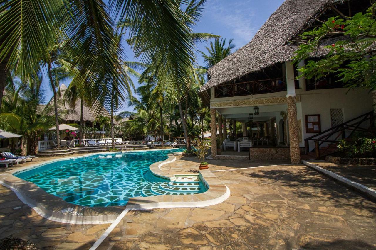 Готель Aquarius Club Ватаму Екстер'єр фото